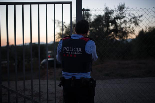 The Mossos Arrested The Man Who Has Injured Three Excompañeros Of The Company Where He Worked And A Mosso 