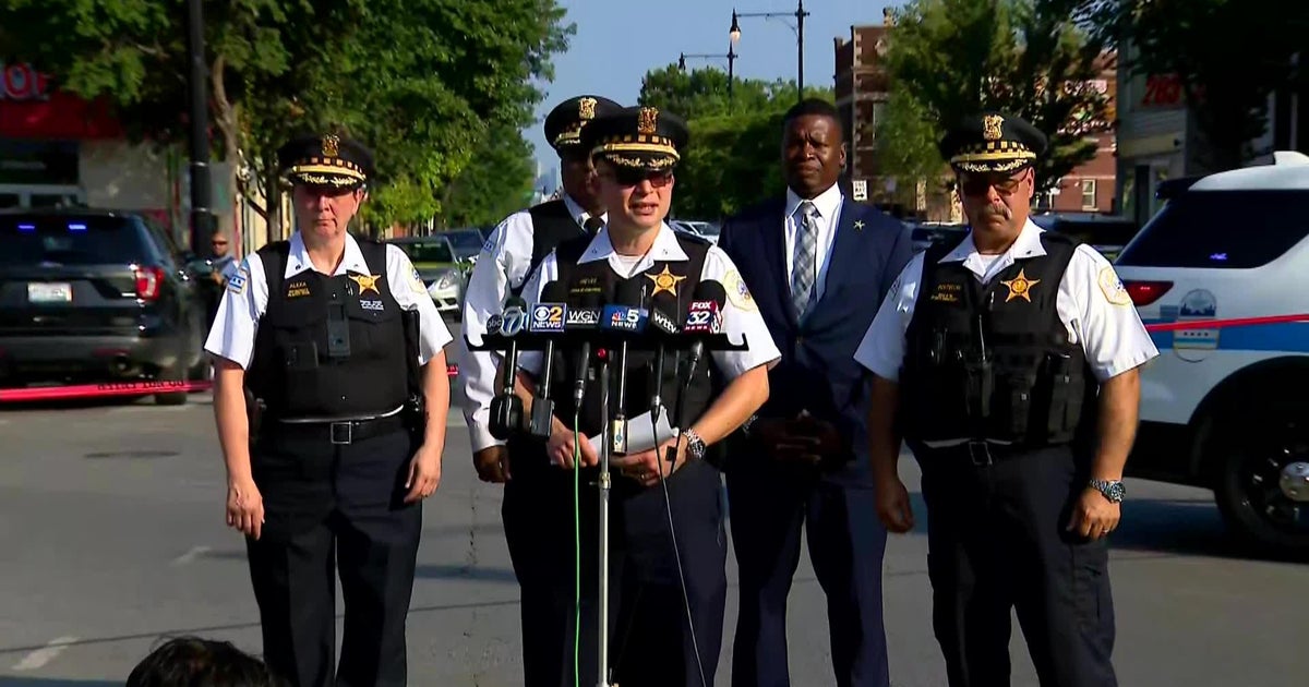 Police update on shooting near Carl Schurz High School - CBS Chicago