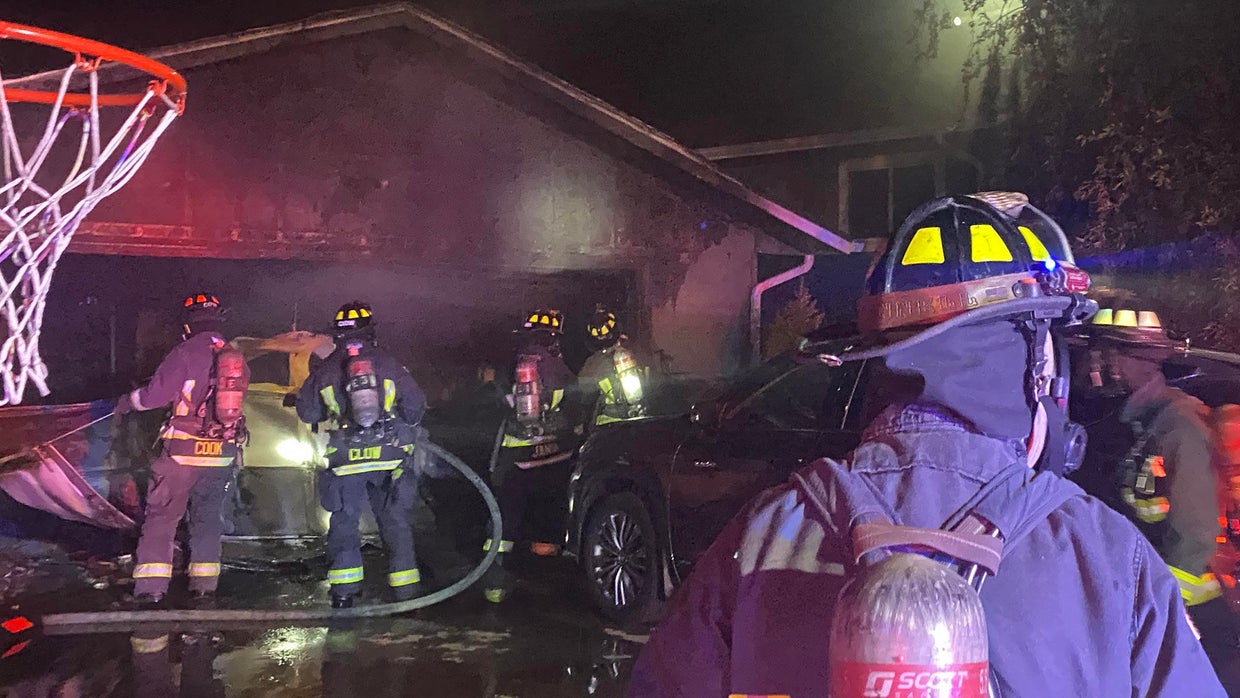 Family is safe after late night house fire in Fort Collins - CBS Colorado