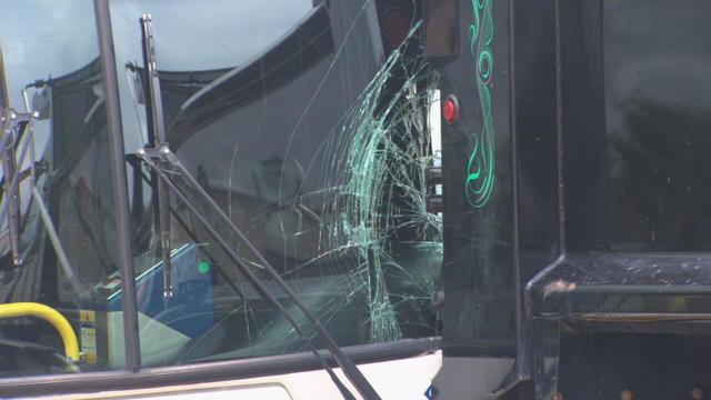 mbta-bus-dump-truck.jpg 