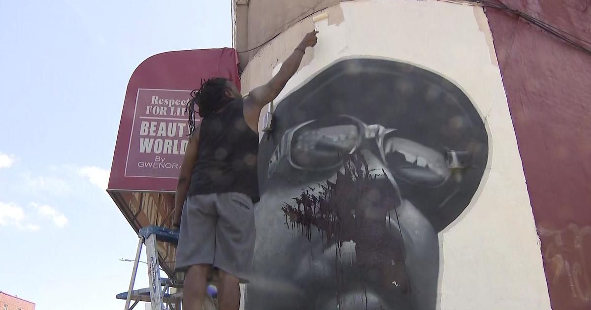 Artist Vincent Ballentine Repairs Vandalized Biggie Smalls Mural In ...