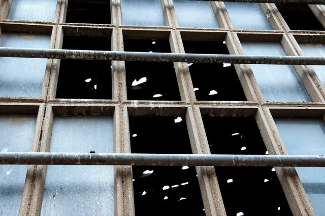 Hail Storm In La Bisbal (girona) Causes Damage And Death Of A Baby Girl 