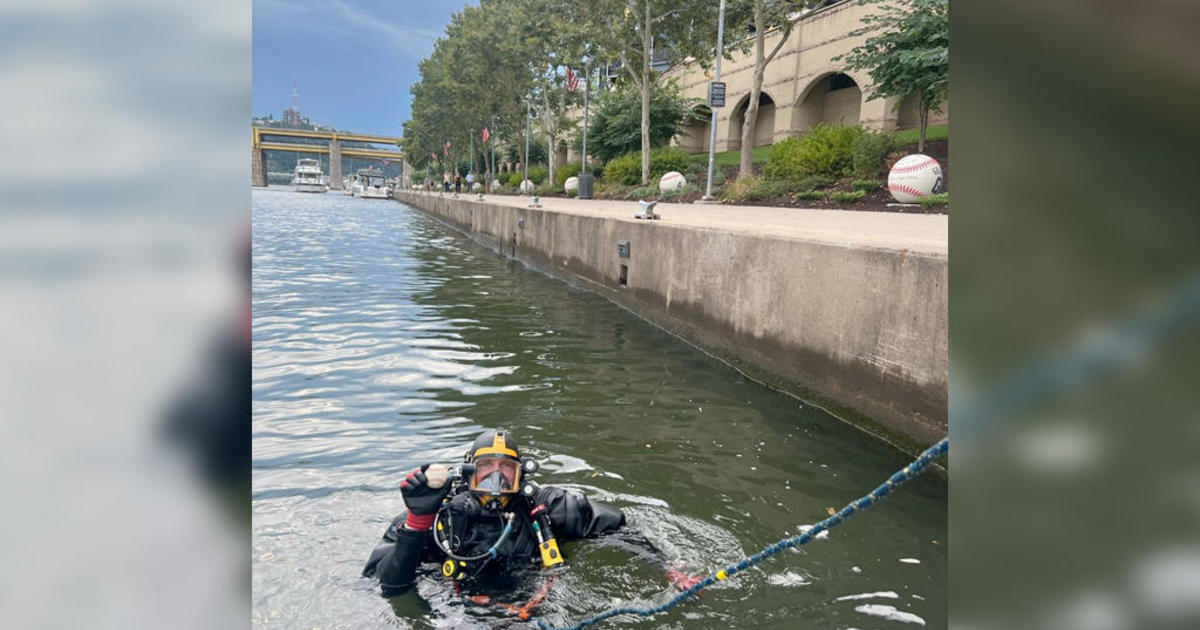 Olson becomes first Brave to deposit ball in Allegheny River