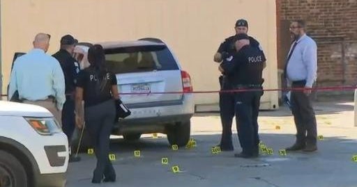 Man shot to death at gas station in West Pullman - CBS Chicago