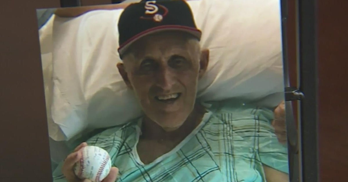 74-year-old Sacramento pitcher collapses while pitching at the National World Series in Florida