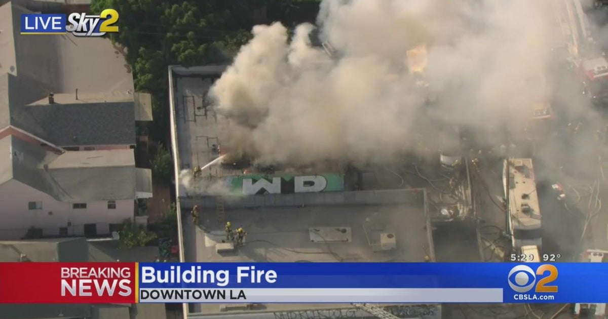 Fire breaks out at building in downtown la cbs los angeles