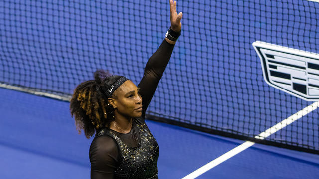 Serena Williams waves to crowd after final career match 