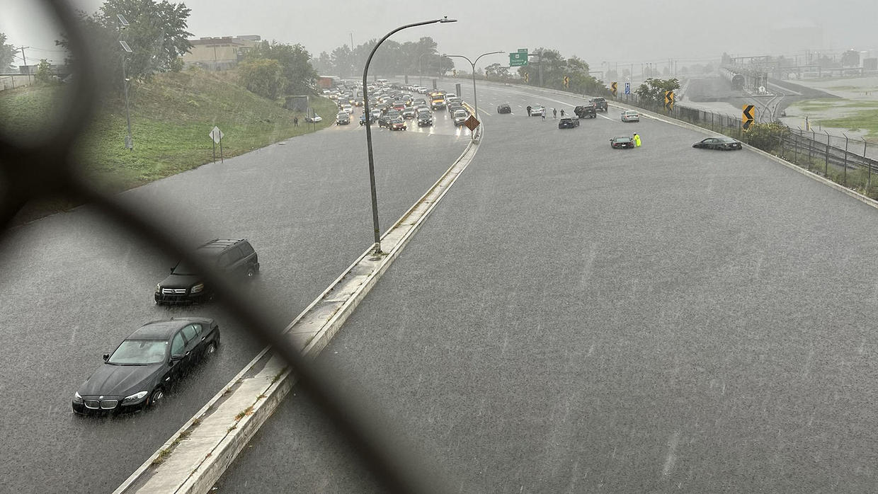 Flooding shuts down I95 in Rhode Island CBS Boston