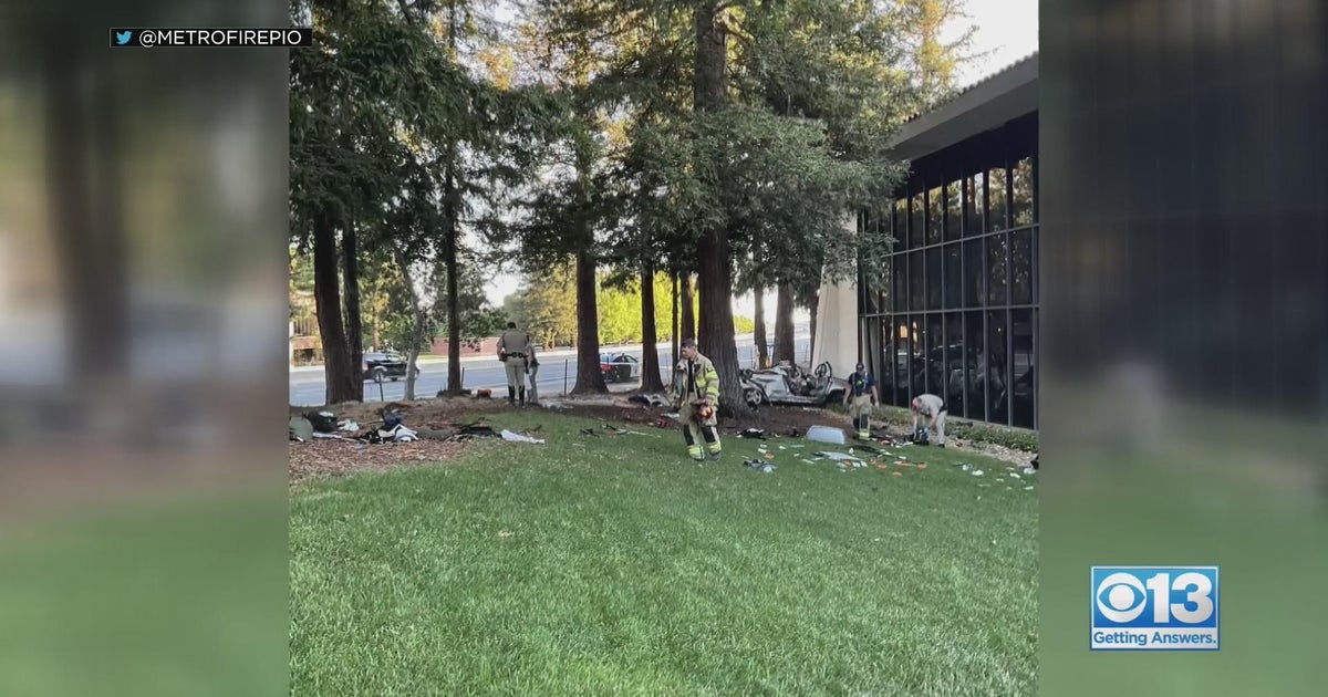 Man, dog killed in Rancho Cordova crash; DUI suspected