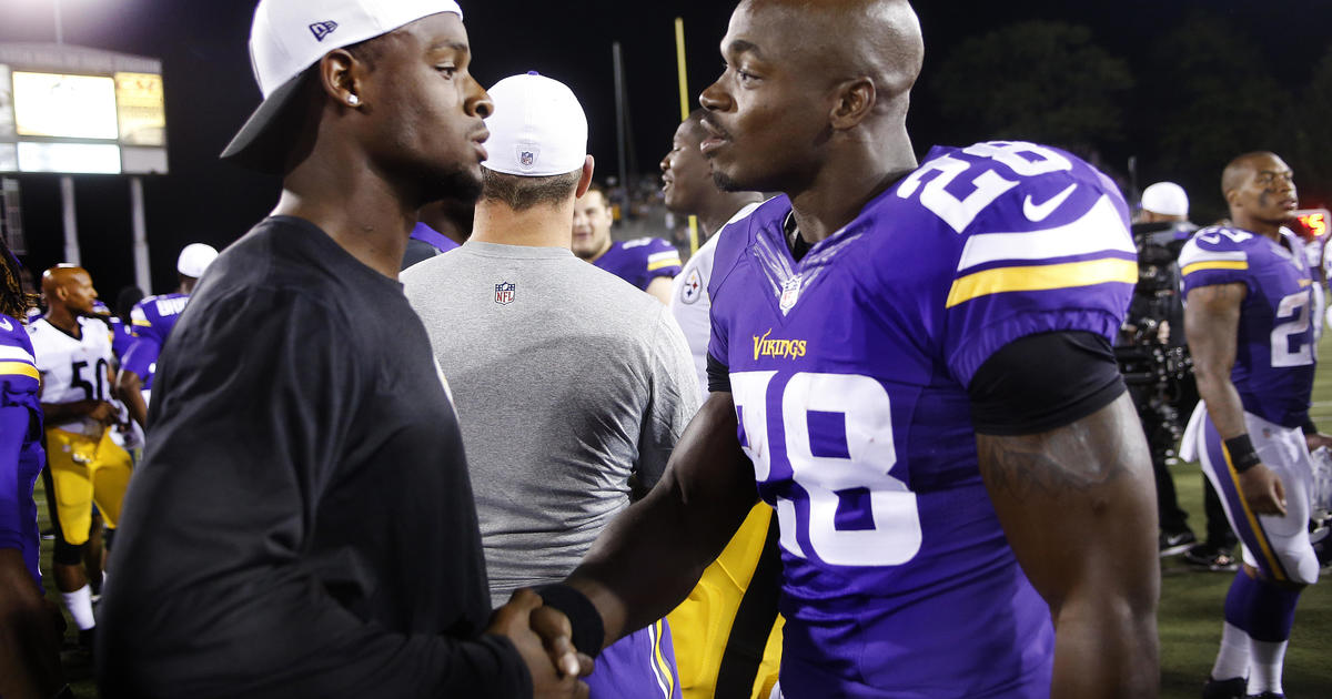 Card Involving NFL Stars Adrian Peterson-Le'Veon Bell In Jeopardy