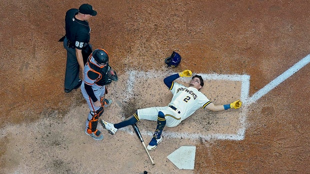 Giants Brewers Baseball 