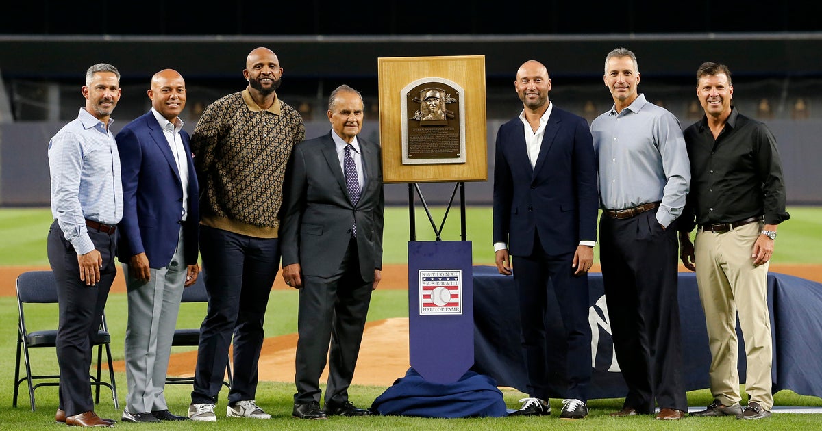 What I appreciate the most are you fans: Derek Jeter returns to Yankee  Stadium for Baseball Hall of Fame celebration - CBS New York