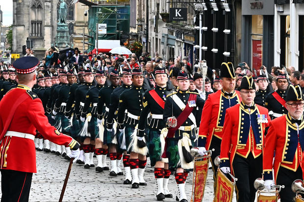 Troops in procession to Edinburgh Castle 
