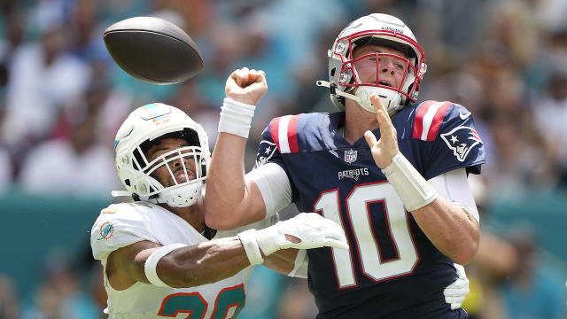 NFL: SEP 11 Patriots at Dolphins 