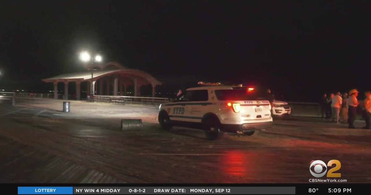 Police believe mom drowned her 3 young children in Coney Island - CBS ...