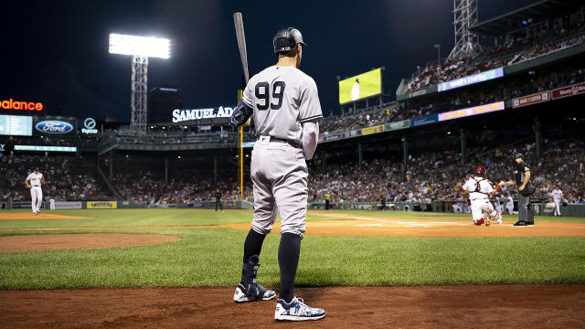 Aaron Judge eyes Yankees-Red Sox rivalry series for historic home