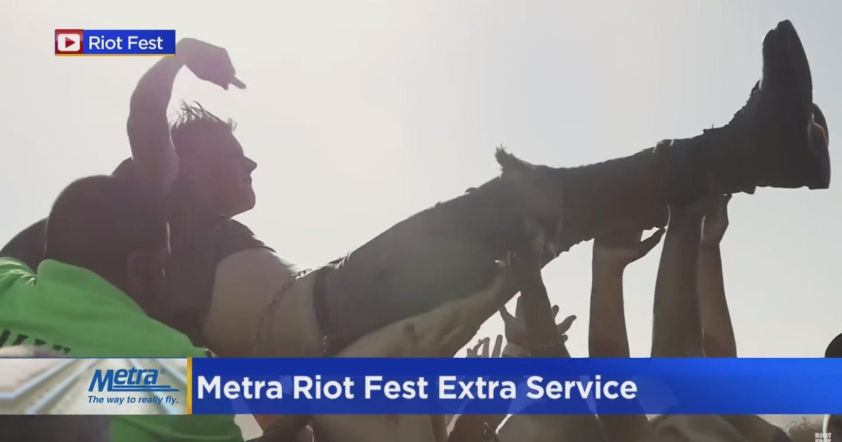 Extra Metra service, stops slated for this weekend's Riot Fest - CBS ...