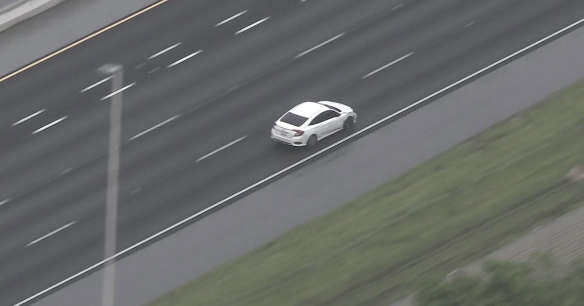 Pursuit via Broward streets finishes in bailout