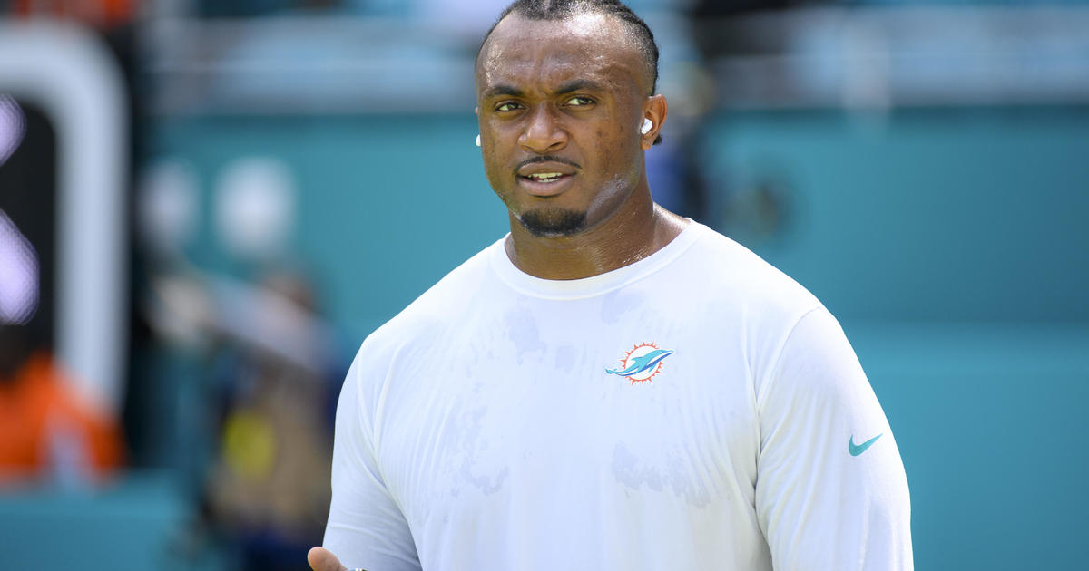Miami Dolphins RT Austin Jackson to go on limited-phrase wounded reserve