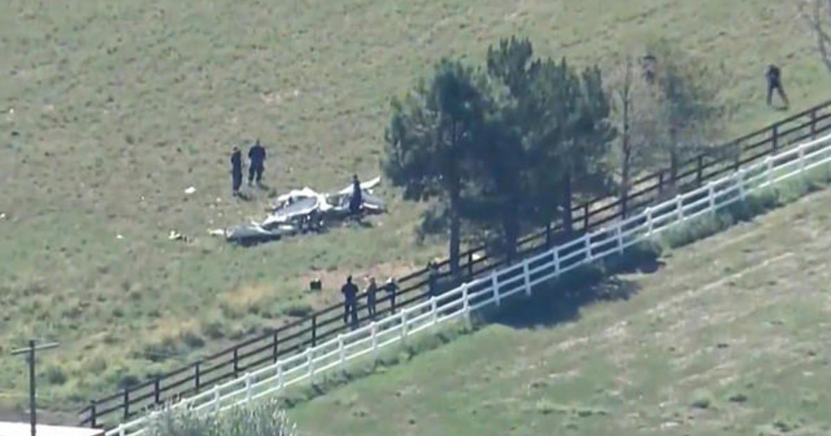 At least 3 killed in air plane collision between Colorado