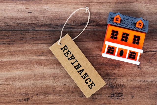 Mortgage rates are falling. Should you refinance your home now? - CBS News