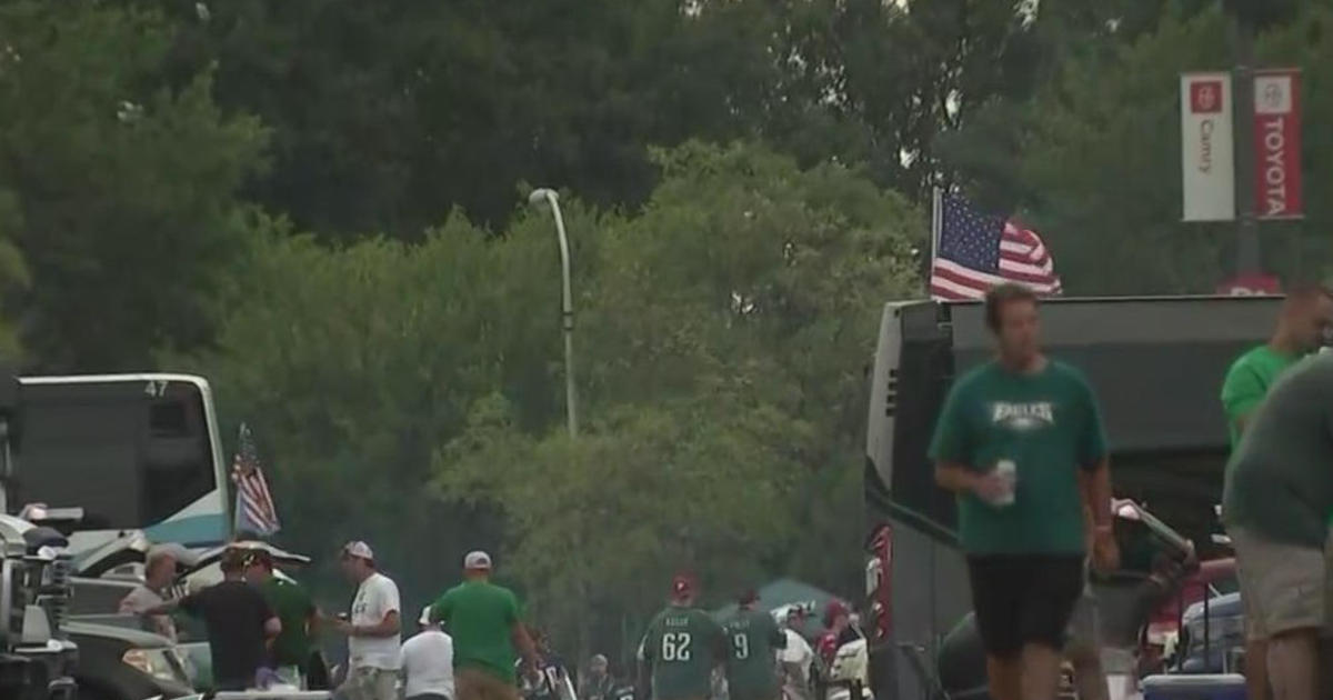 Home opener night at the Linc brings excitement as Eagles welcome Vikings -  CBS Philadelphia