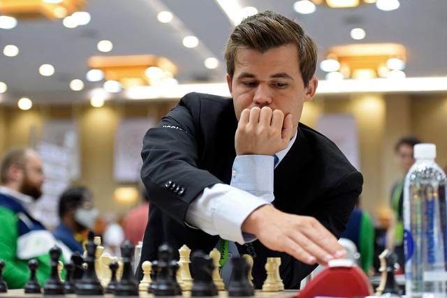 Magnus Carlsen stunningly quits chess game in protest against Hans Niemann