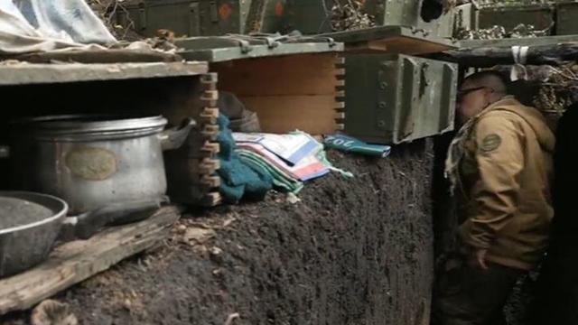 russian-trench-patta-ukraine.jpg 