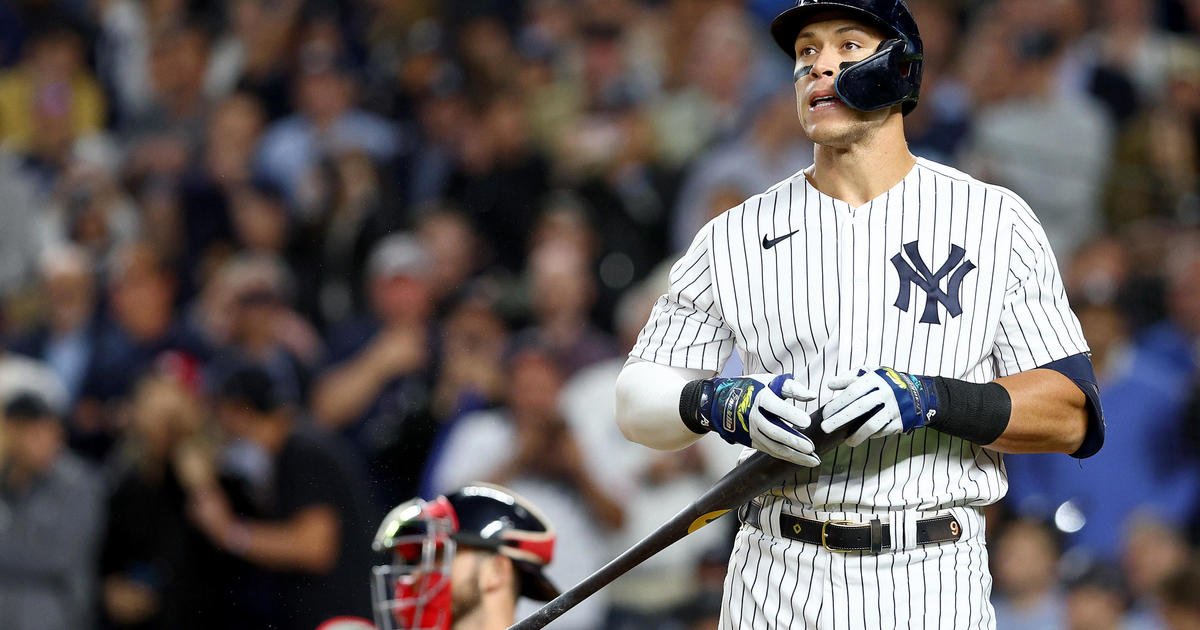 Aaron Judge comes up just short of tying record, but Yankees walk-off Red  Sox, clinch playoff berth - CBS New York