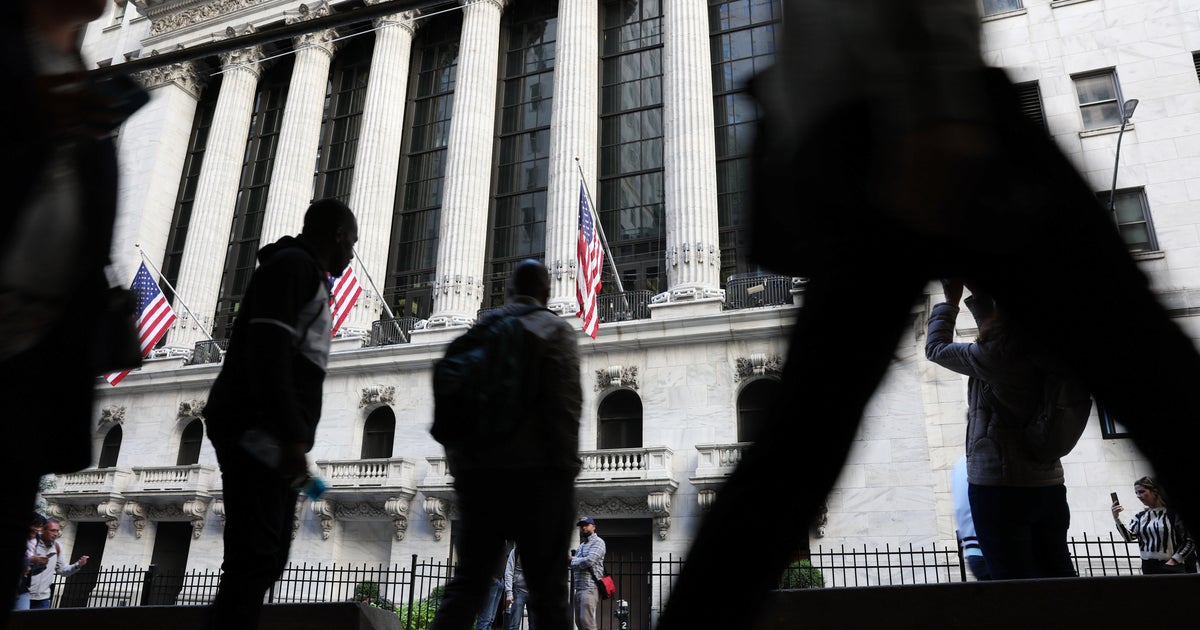 Recession fears mount as stocks fall sharply - CBS News