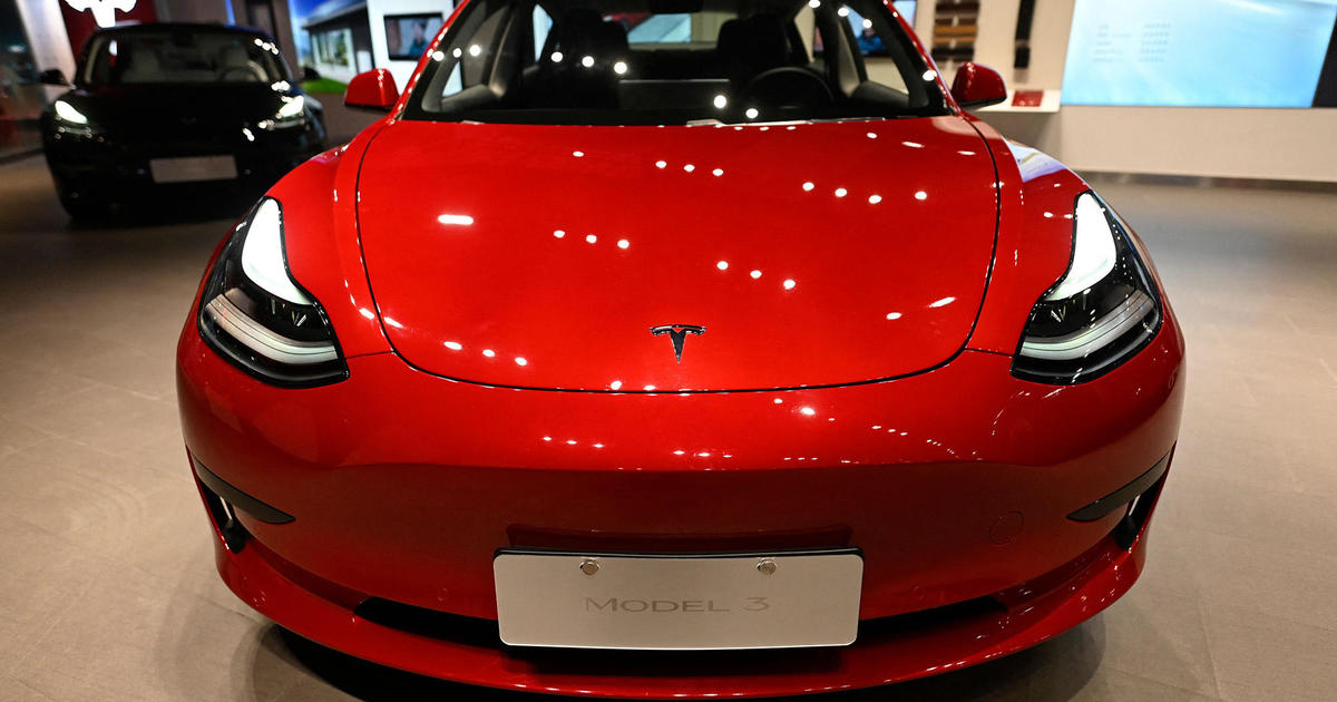 Tesla shares tumble as COVID-19 slams China
