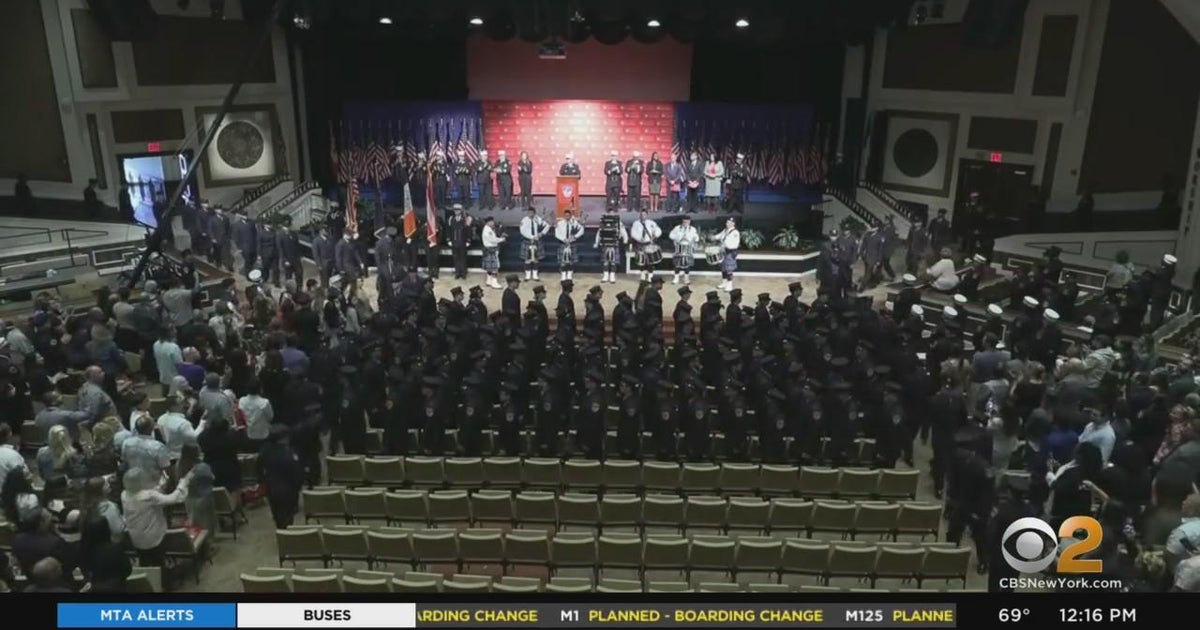 153 new EMTs, 6 paramedics to join units throughout NYC CBS New York