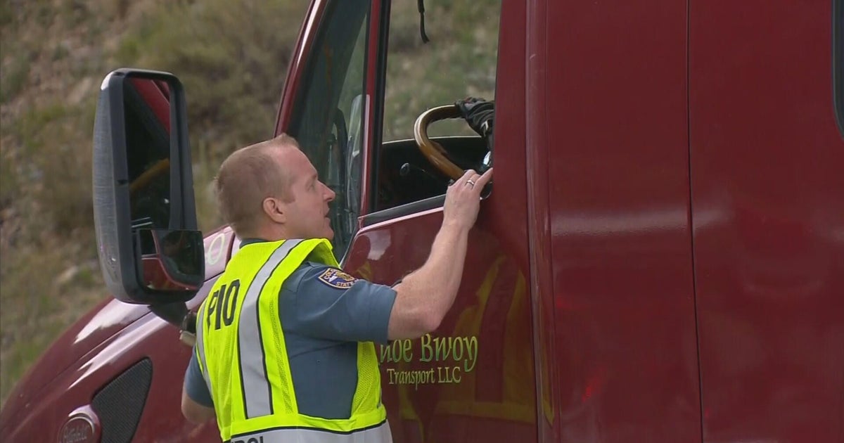Colorado State Patrol to commercial vehicles Carrying chains is the
