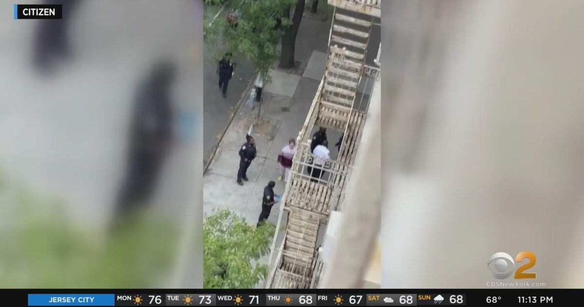 75-year-old man shot by stray bullet in the Bronx - CBS New York