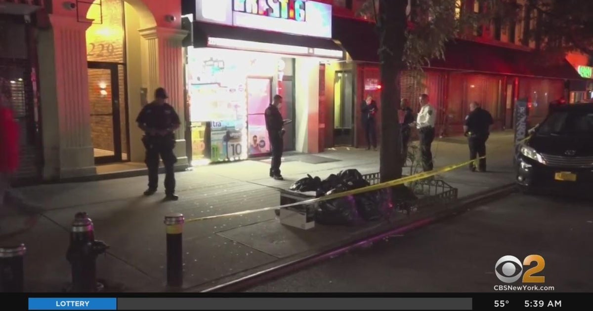4 men shot on Harlem sidewalk - CBS New York