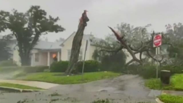 cbsn-fusion-hurricane-ian-lashes-florida-with-catastrophic-storm-surge-thumbnail-1330009-640x360.jpg 