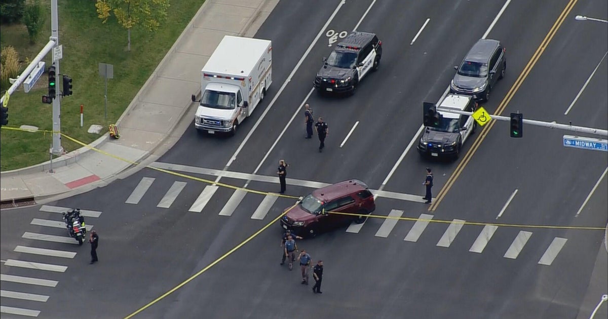 Denver police officer shot, suspect's body found in the street near