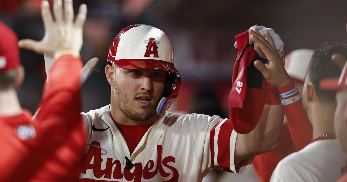 Jesse Winker begins serving 6-game suspension for role in brawl with Angels