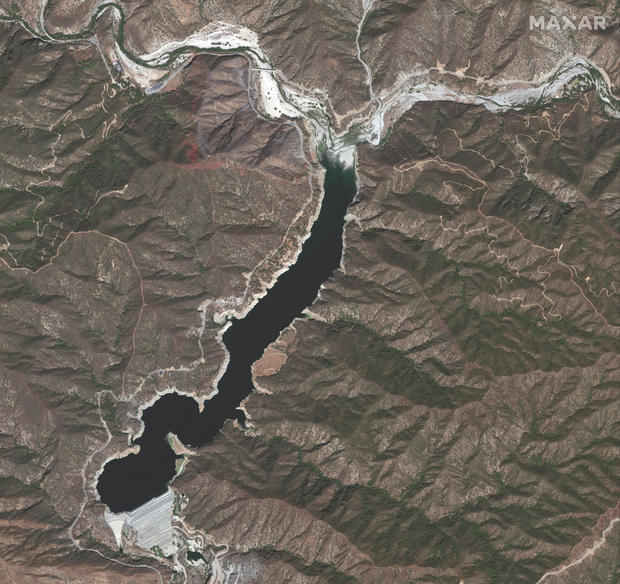 Drought hits lake in San Gabriel, California 