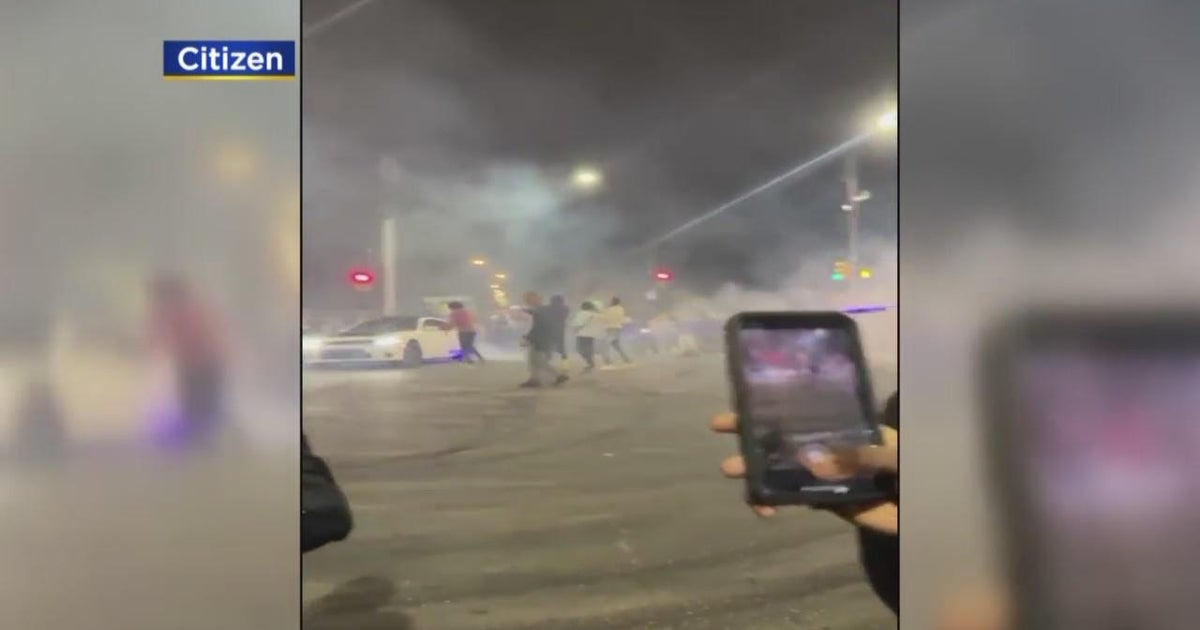 Police break-up drag race rally in North Philadelphia - CBS Philadelphia