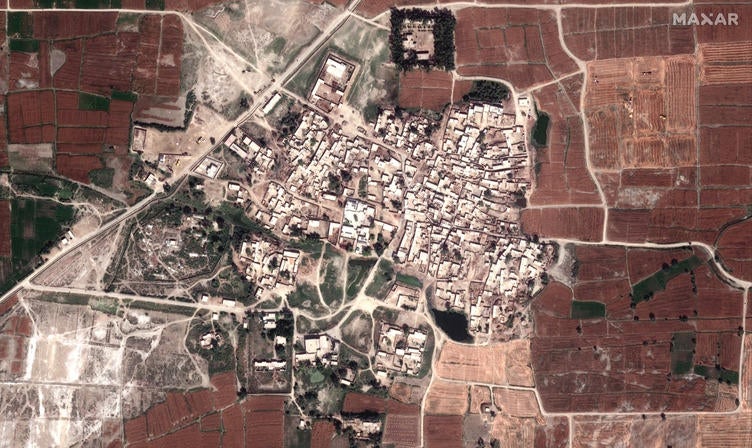 03-village-and-fields-before-flooding-rajanpur-pakistan-24march2022-wv2.jpg 