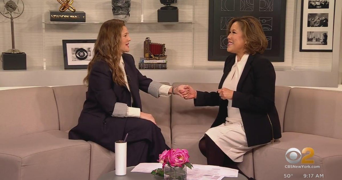 Drew Barrymore stops by to share Drew s News CBS New York