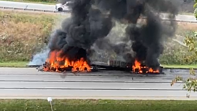 kdka-i-79-tractor-trailer-fire.png 