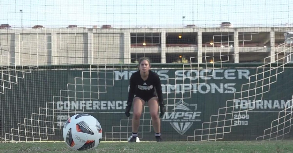 Sacramento State becomes goalkeeper for Peruvian soccer team
