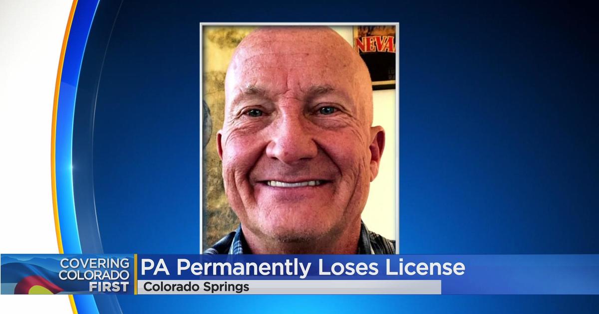 Pa Surrenders License After Sending Patient Nude Photos Cbs Colorado