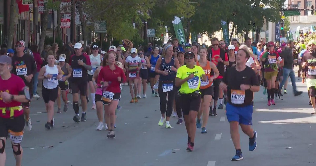 Chicago Marathon returns in full force with 40,000 runners, 1 million
