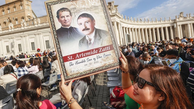 Canonization of Giovanni Battista Scalabrini and Artemide Zatti in Vatican 