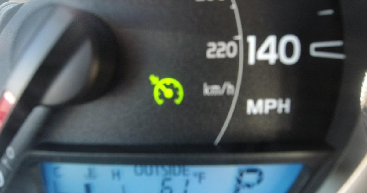 When should you use cruise control, and does it improve gas mileage