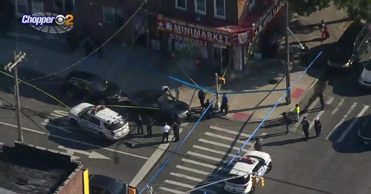 NYPD: DOE employee shot in the head outside deli in Brooklyn - CBS New York