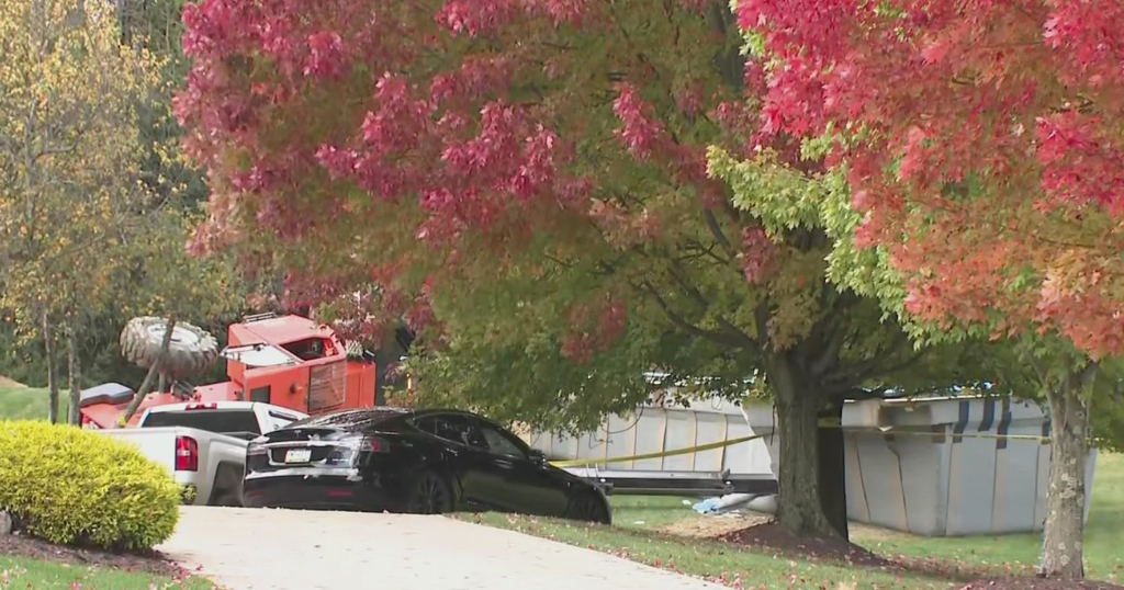 2 injured after crane accident in Jefferson Hills CBS Pittsburgh
